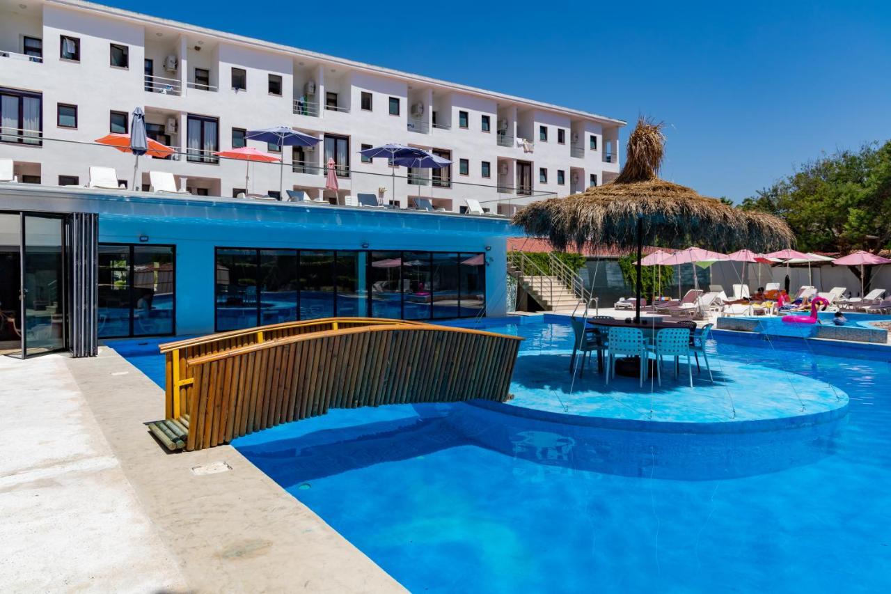 Hotel Metropolis Palace Durres