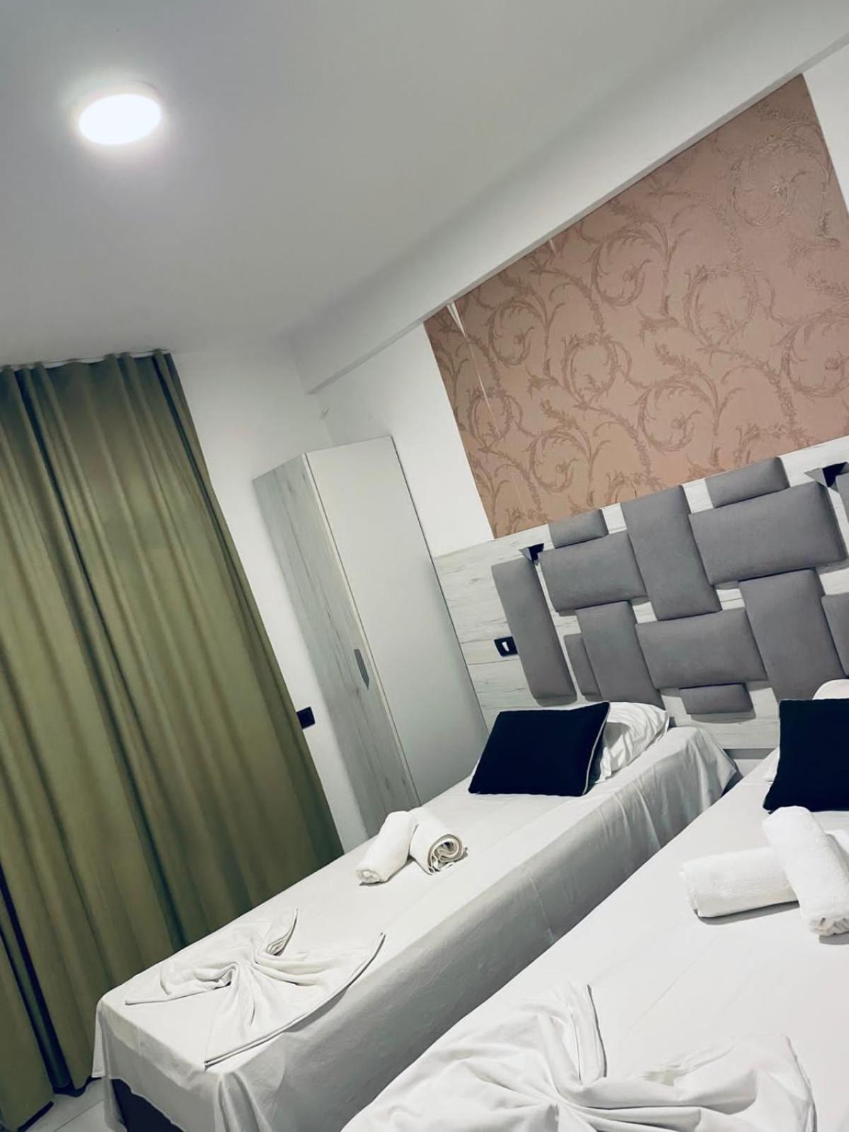 Hotel Metropolis Palace Durres